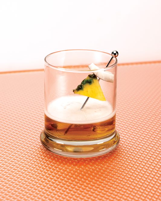 Espuma de coco, piña y ron